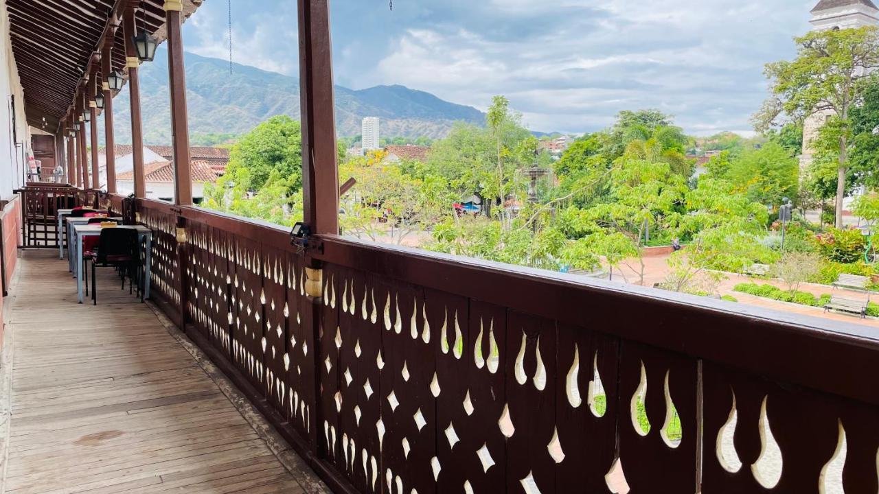 Hotel Caseron Del Parque Santa Fe de Antioquia Exterior photo